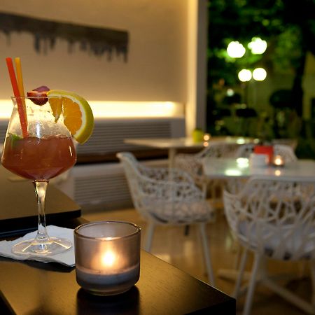 Hotel Plaza سورينتو المظهر الخارجي الصورة